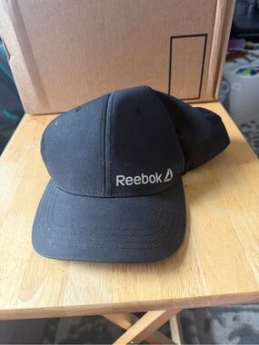Reebok Black Mesh Back Baseball Cap